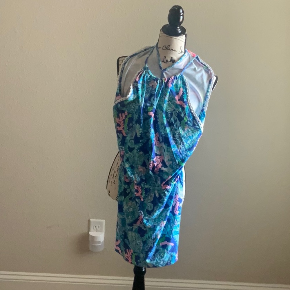 Lilly’s dress
